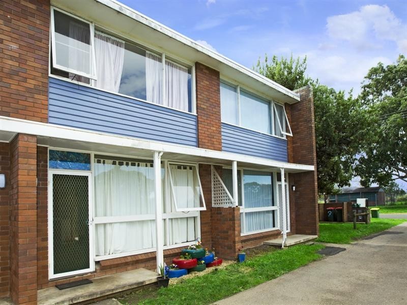 2/15 Ferry Lane, Nowra NSW 2541