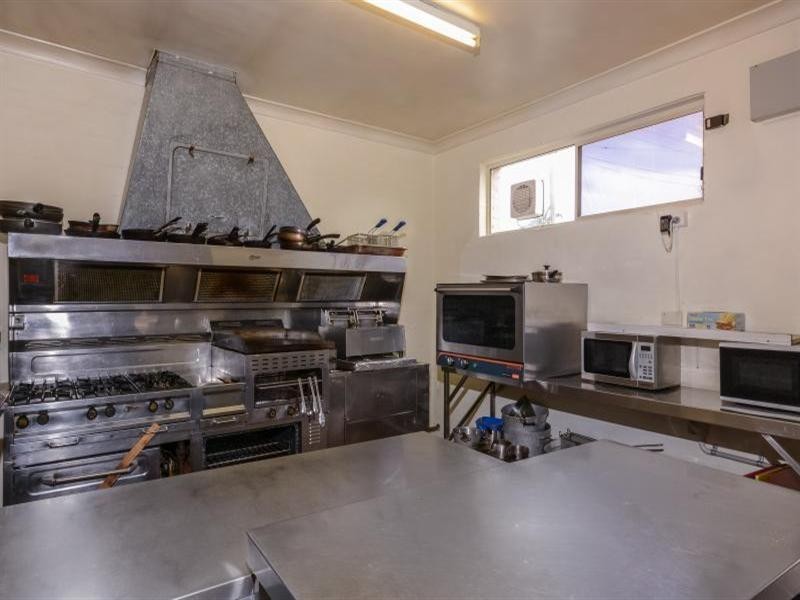 173 Cambewarra Road, Bomaderry NSW 2541