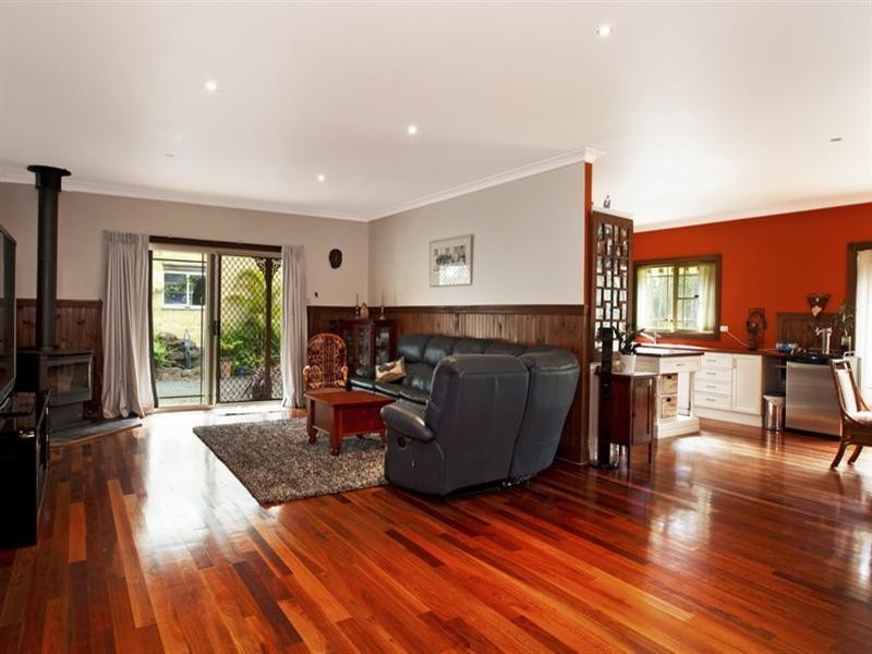 9 Timber Ridge, Nowra Hill NSW 2540