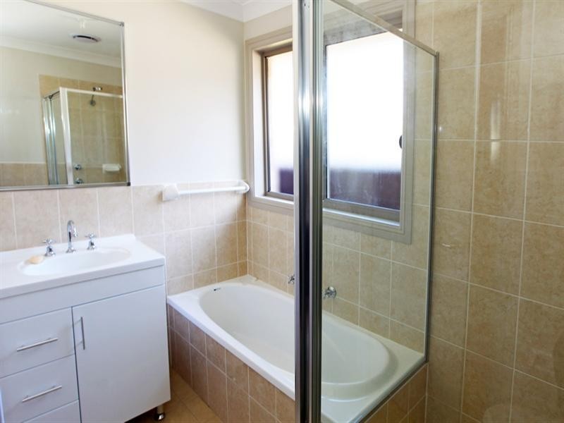 21 Stuart Street, Nowra NSW 2541