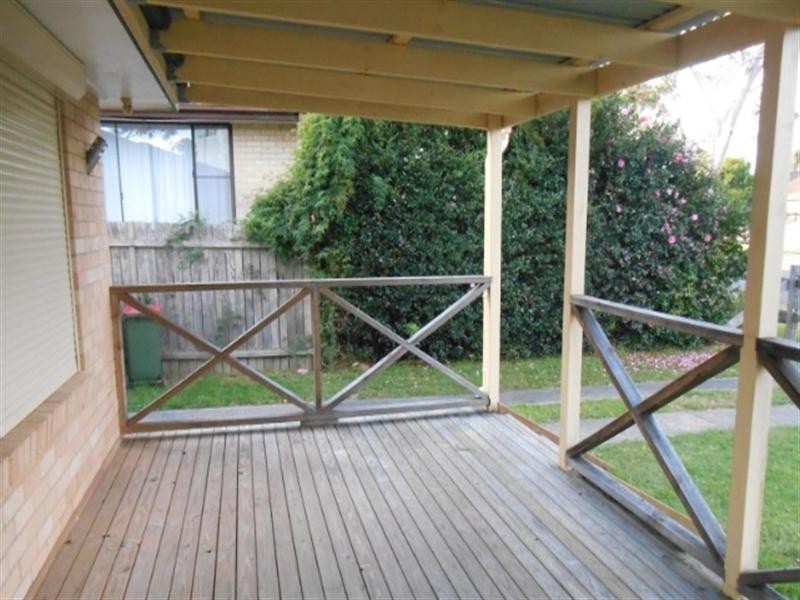 11 Devlin Avenue, North Nowra NSW 2541