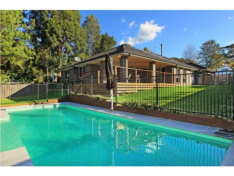 8 Nooramunga Avenue, Cambewarra NSW 2540