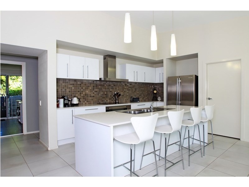 8 Nooramunga Avenue, Cambewarra NSW 2540