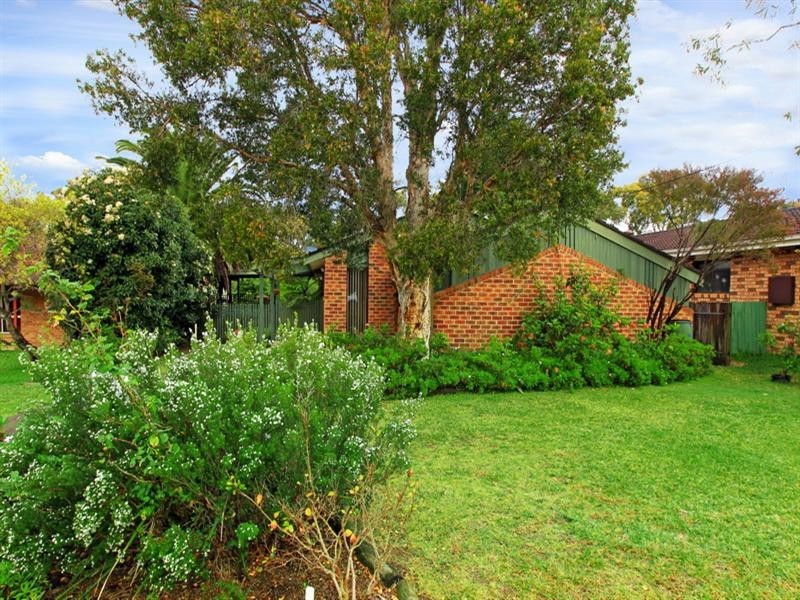8 Byron Avenue, North Nowra NSW 2541