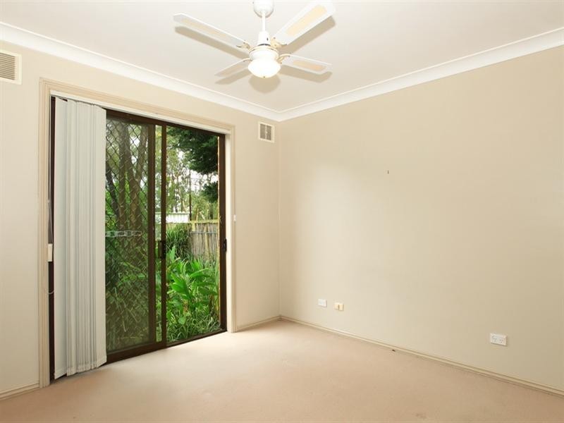 8 Byron Avenue, North Nowra NSW 2541