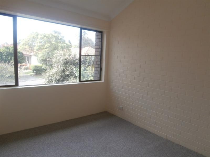 8/104 Douglas Street, Nowra NSW 2541