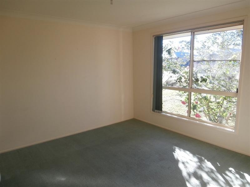 5 Golden Grove, Worrigee NSW 2540