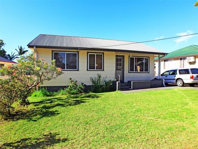 10 Shirley Street, Bomaderry NSW 2541