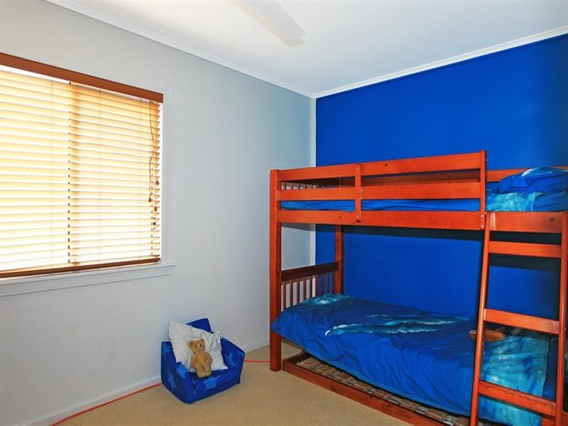 10 Shirley Street, Bomaderry NSW 2541