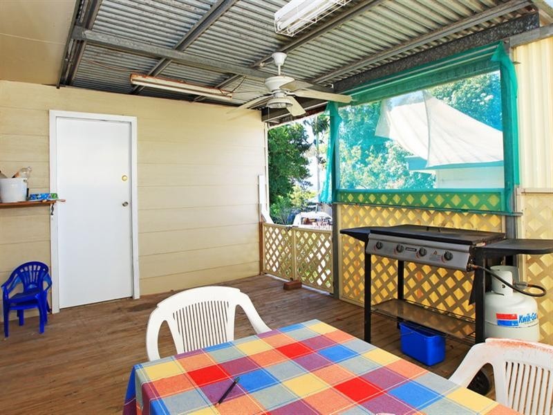 10 Shirley Street, Bomaderry NSW 2541