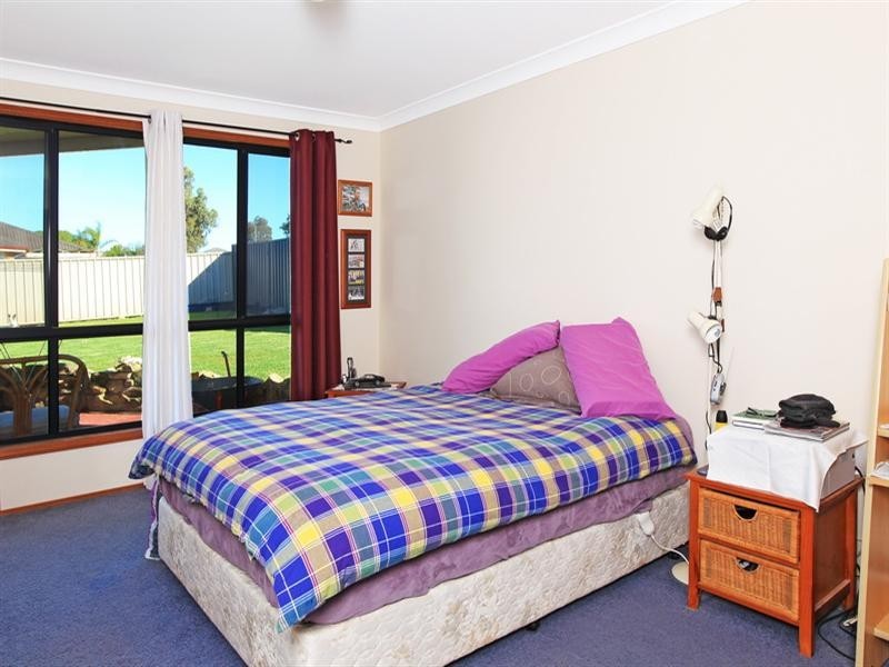 17 Almondbark Road, Worrigee NSW 2540