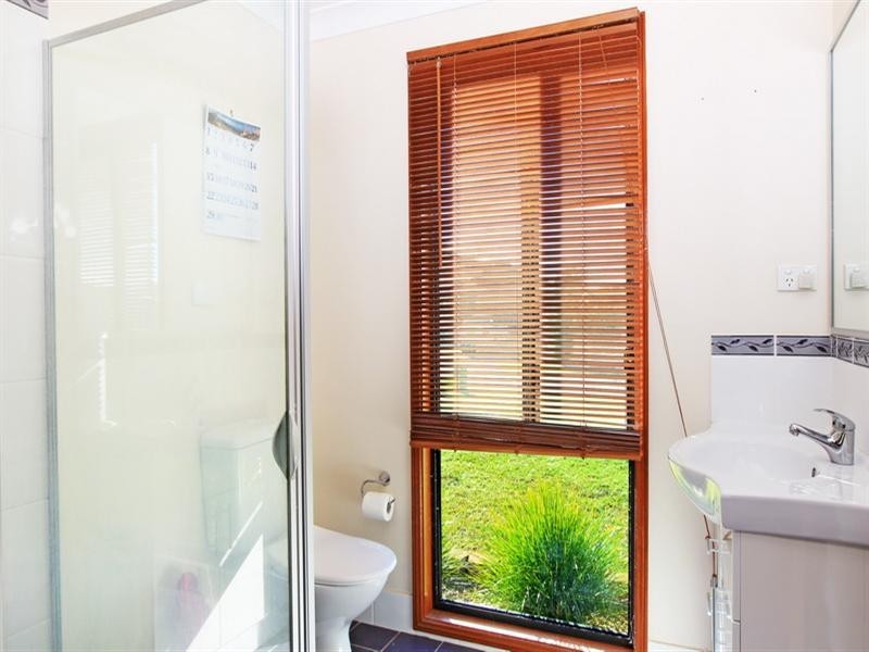 17 Almondbark Road, Worrigee NSW 2540