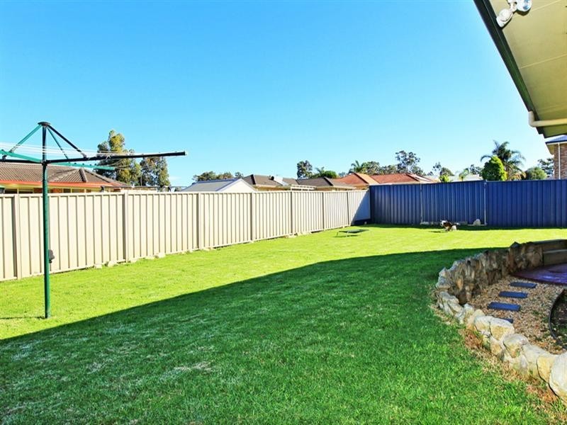 17 Almondbark Road, Worrigee NSW 2540