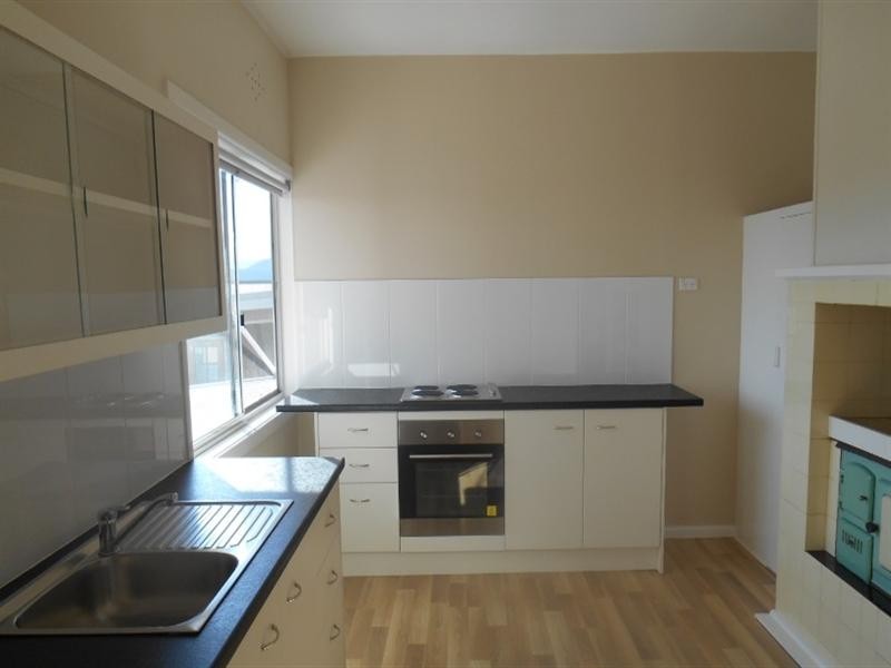 27 Church Street, Greenwell Point NSW 2540