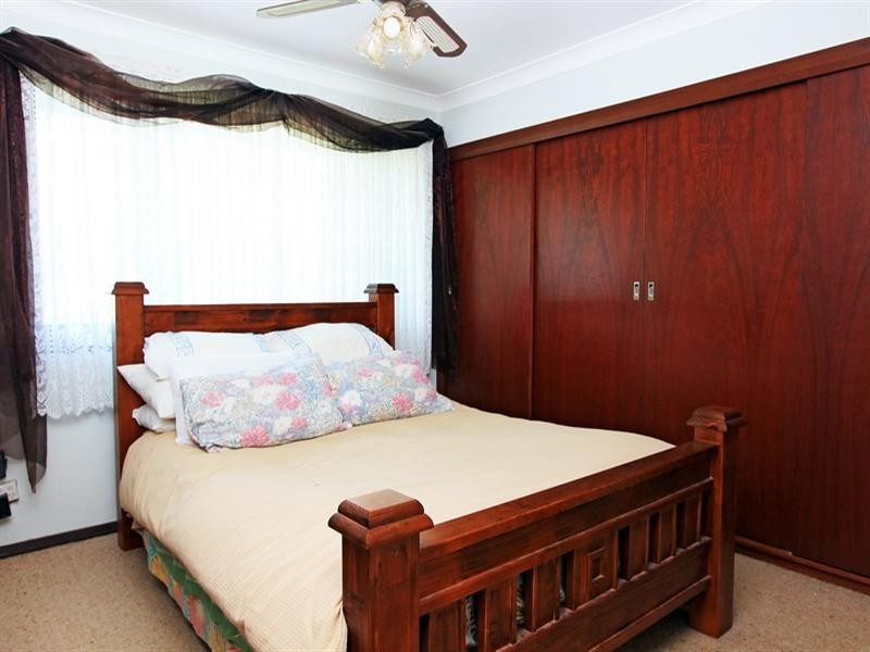 69 Cambewarra Road, Bomaderry NSW 2541