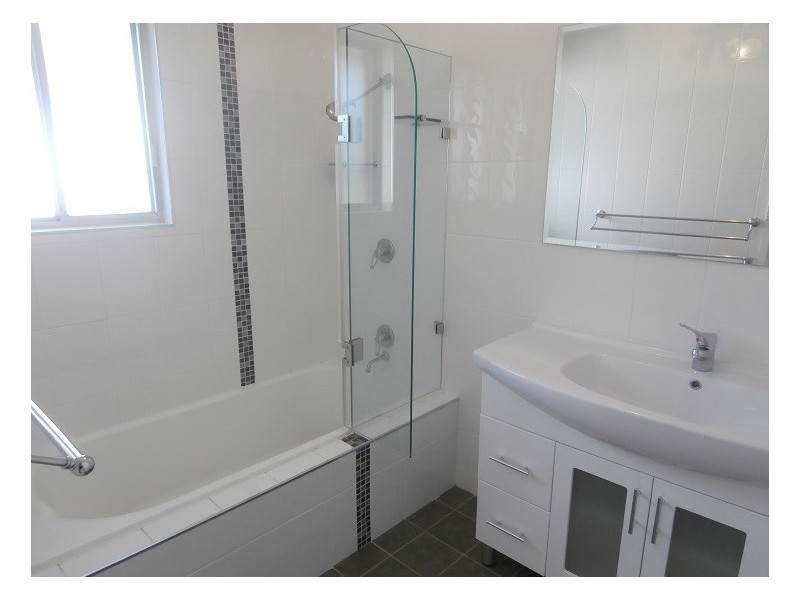 3 Seaforth Street, Bomaderry NSW 2541