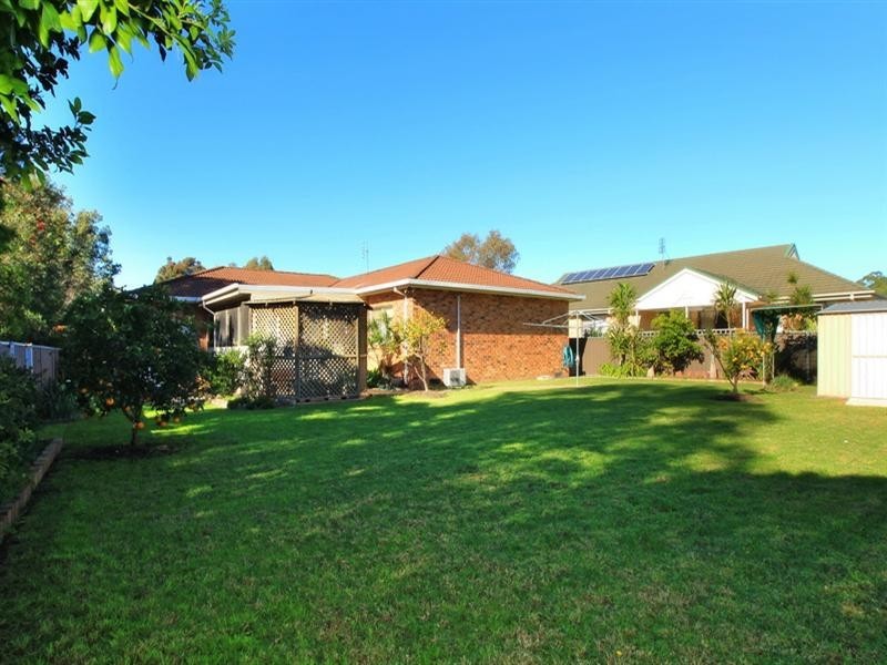 1 Rayleigh Drive, Worrigee NSW 2540
