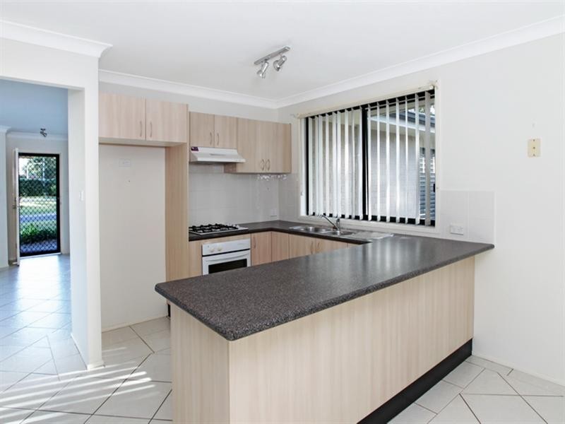 11 Bluewattle Road, Worrigee NSW 2540