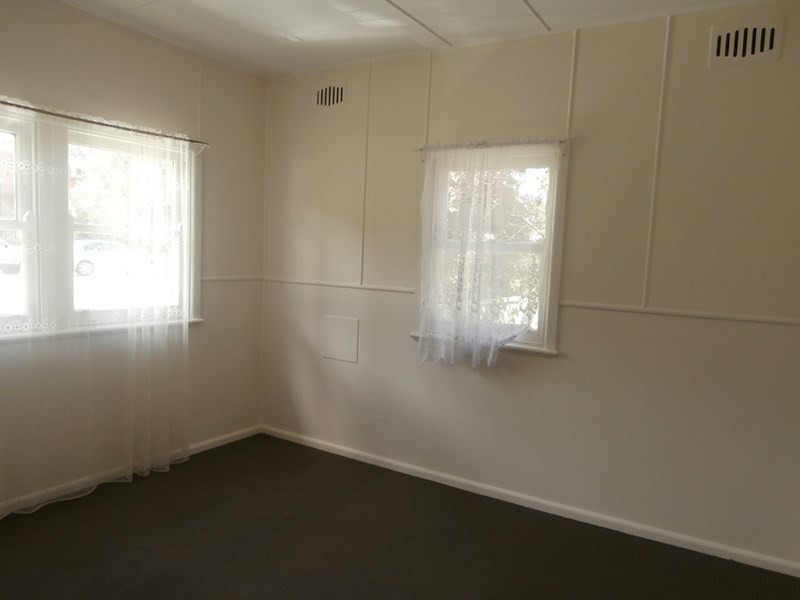 2/101 Moss Street, Nowra NSW 2541