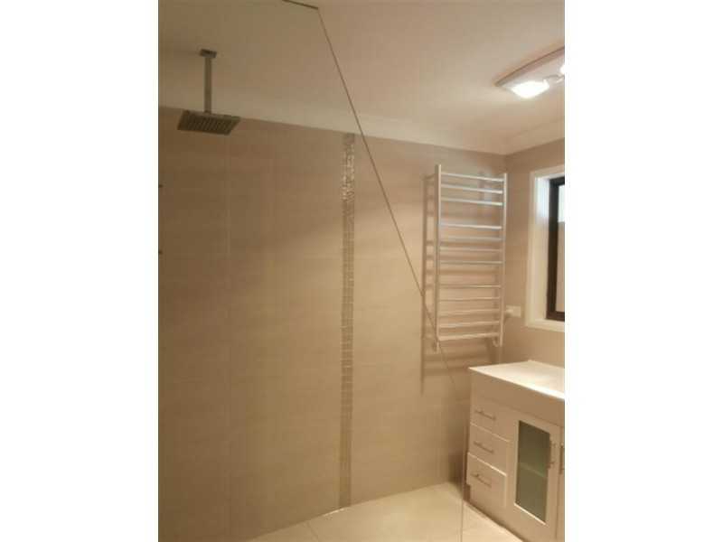 26 Brinawarr Street, Bomaderry NSW 2541