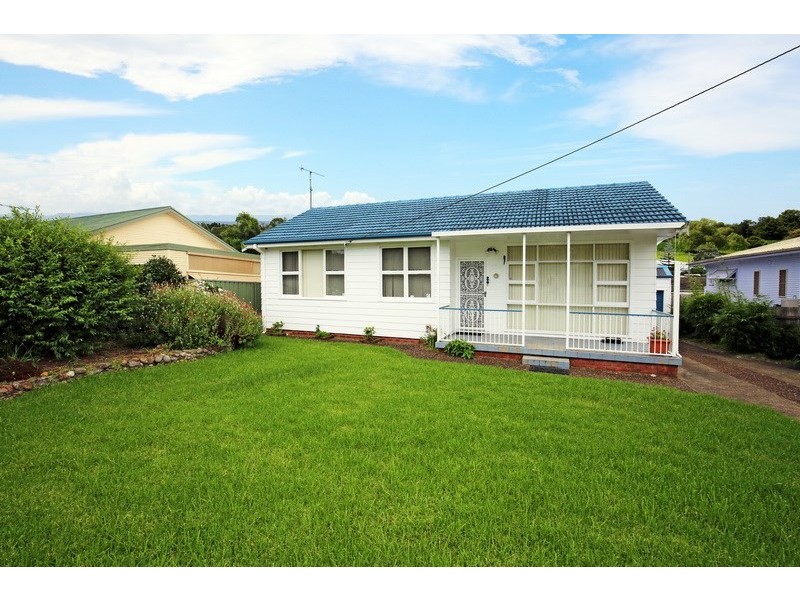 5 Ernest Street, Nowra NSW 2541