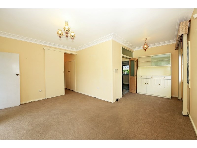 5 Ernest Street, Nowra NSW 2541