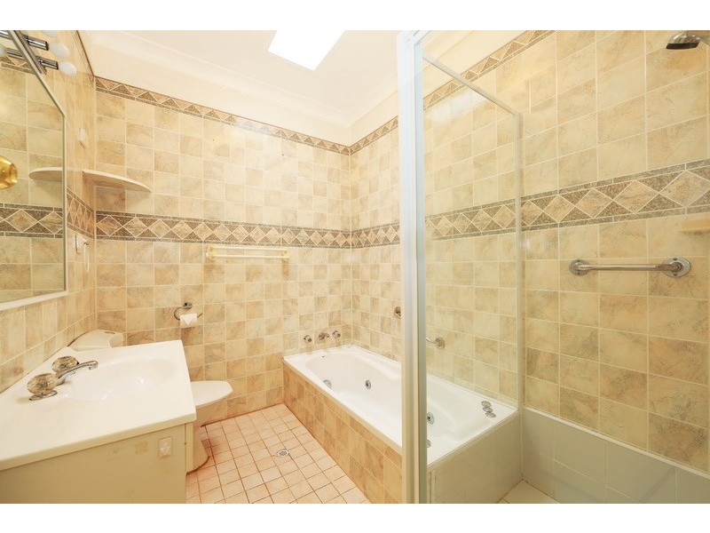 5 Ernest Street, Nowra NSW 2541
