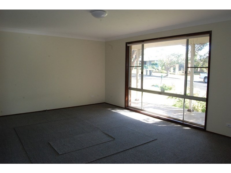 180 St Anns Street, Nowra NSW 2541