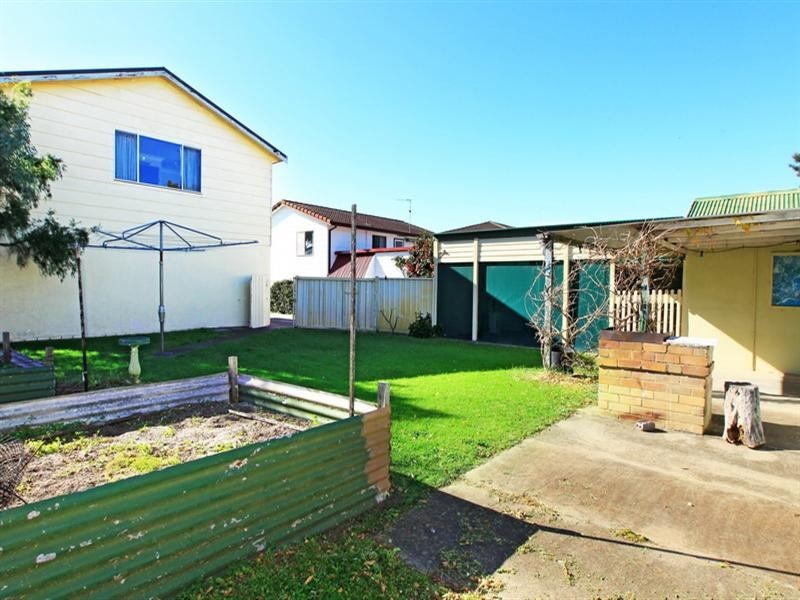 69 Haiser Road, Greenwell Point NSW 2540