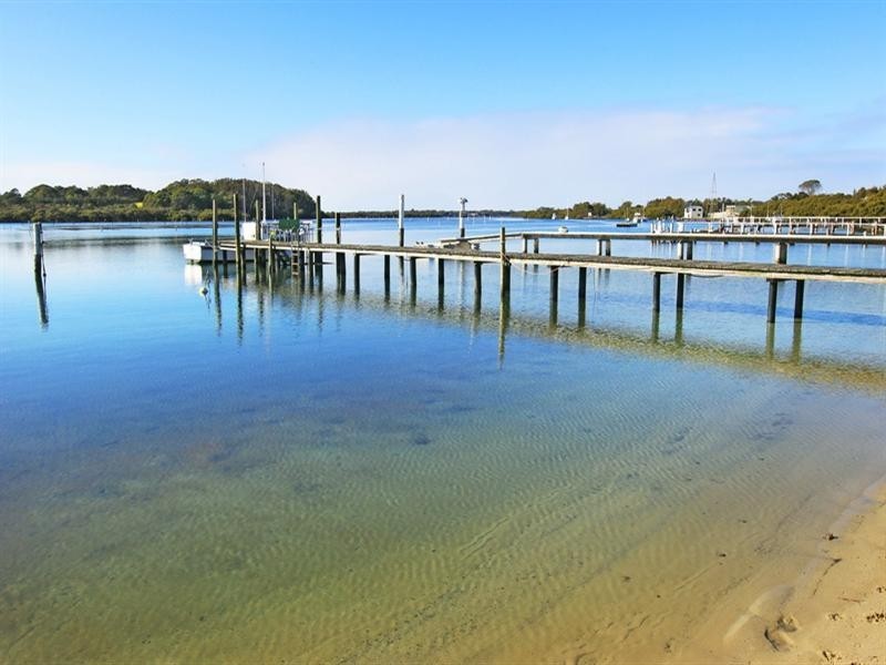 69 Haiser Road, Greenwell Point NSW 2540