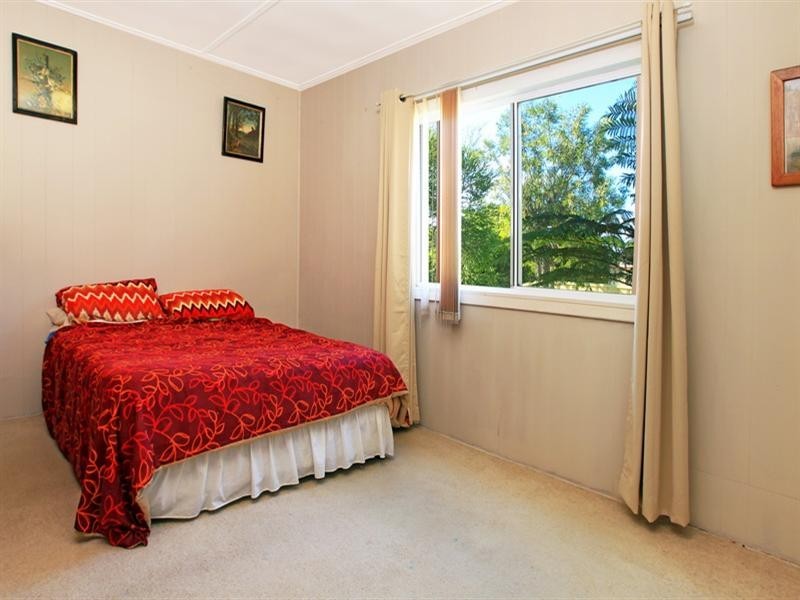 69 Haiser Road, Greenwell Point NSW 2540