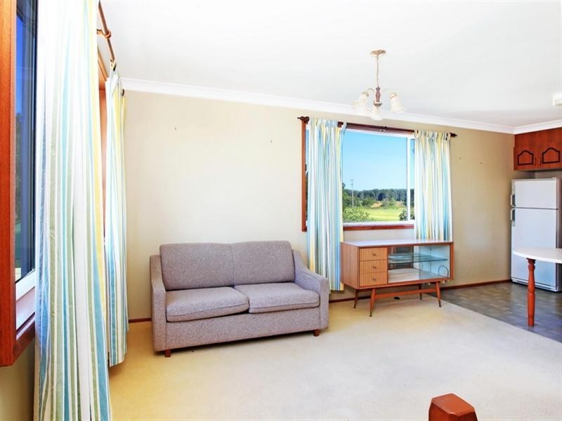69 Haiser Road, Greenwell Point NSW 2540