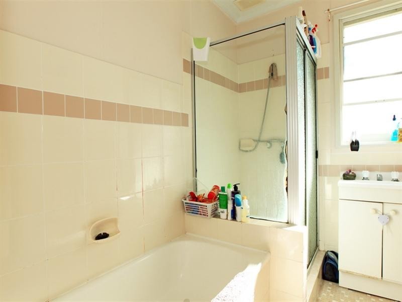 13 Elyard Drive, Nowra NSW 2541