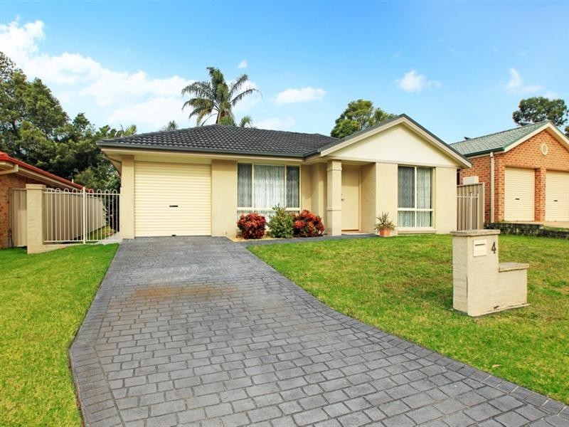 4 Mahogany Place, North Nowra NSW 2541
