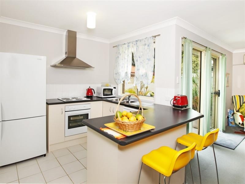 4 Mahogany Place, North Nowra NSW 2541