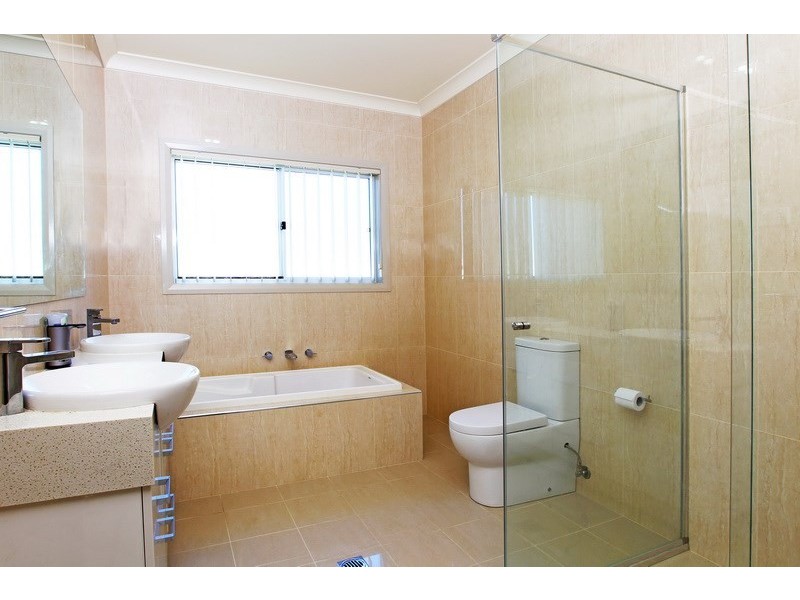 29 Riveroak Road, Worrigee NSW 2540