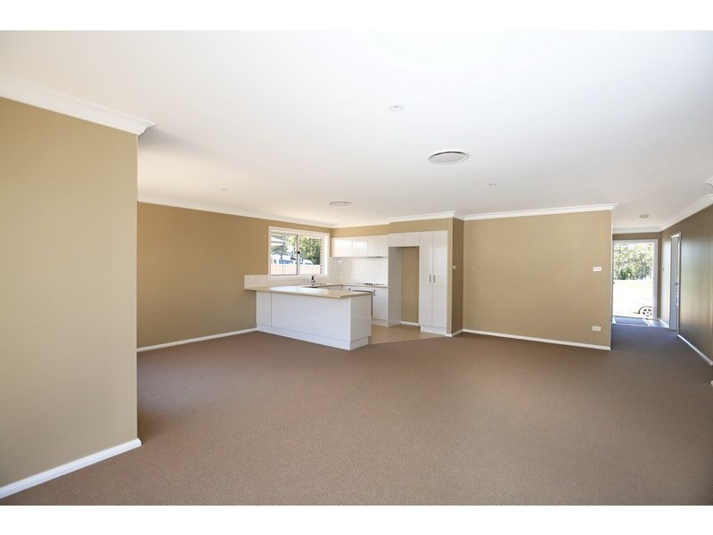 4a Regelia Parade, Worrigee NSW 2540