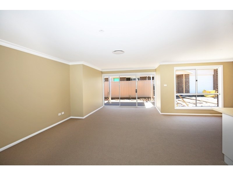 4a Regelia Parade, Worrigee NSW 2540