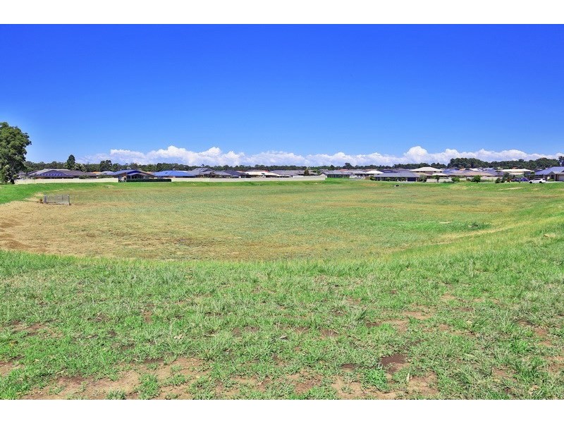 4a Regelia Parade, Worrigee NSW 2540