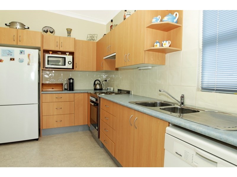 6 Hockey Street, Nowra NSW 2541