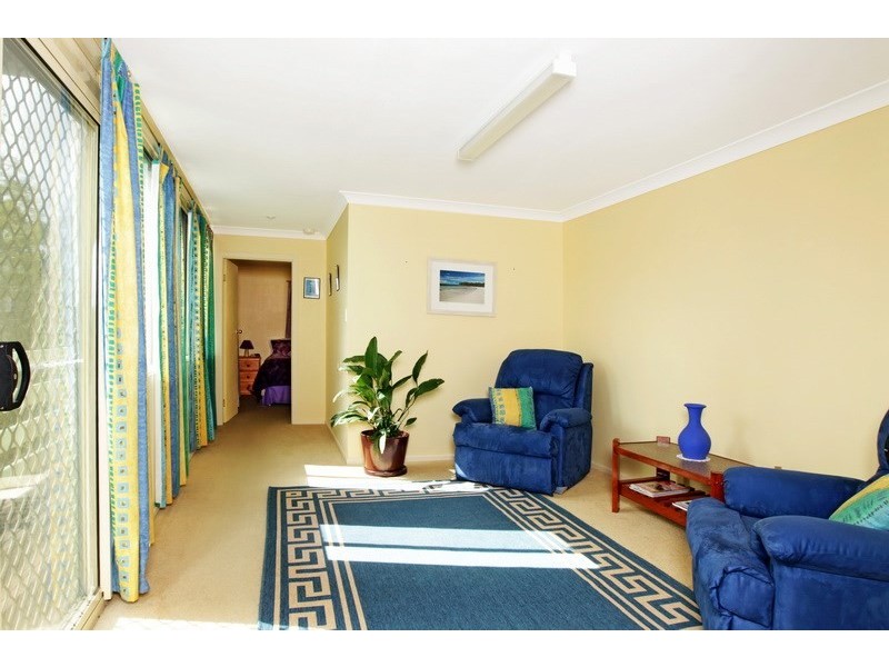 6 Hockey Street, Nowra NSW 2541