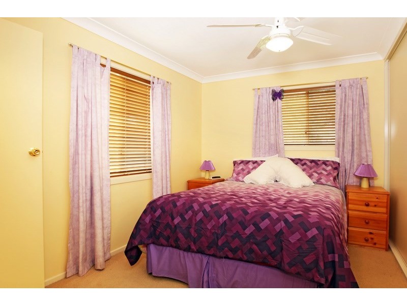 6 Hockey Street, Nowra NSW 2541