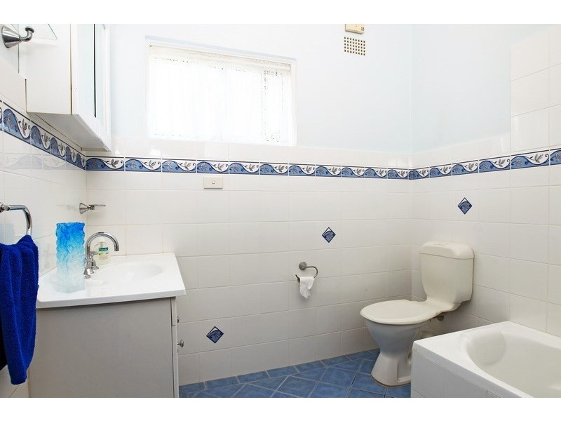 6 Hockey Street, Nowra NSW 2541