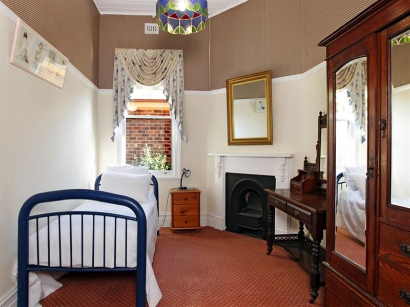 26 Worrigee Street, Nowra NSW 2541