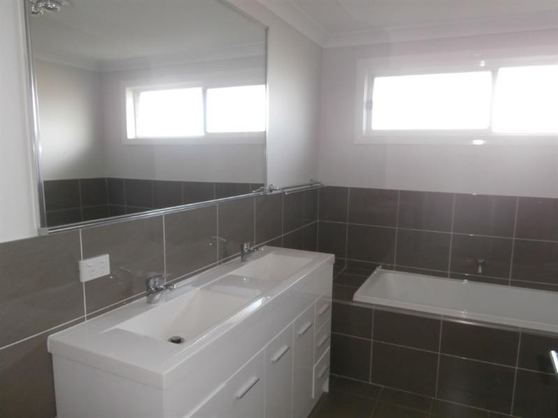 37 Bowerbird Street, South Nowra NSW 2541