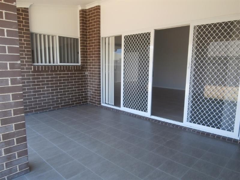 37 Bowerbird Street, South Nowra NSW 2541