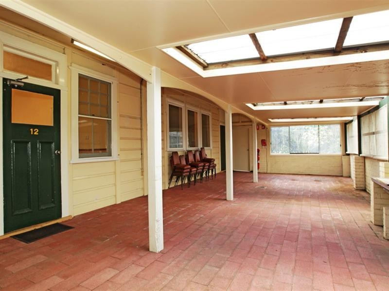 16 Meroo Street, Bomaderry NSW 2541