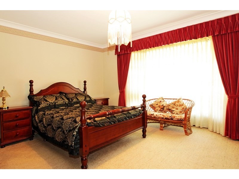 1 Wirruma Close, North Nowra NSW 2541