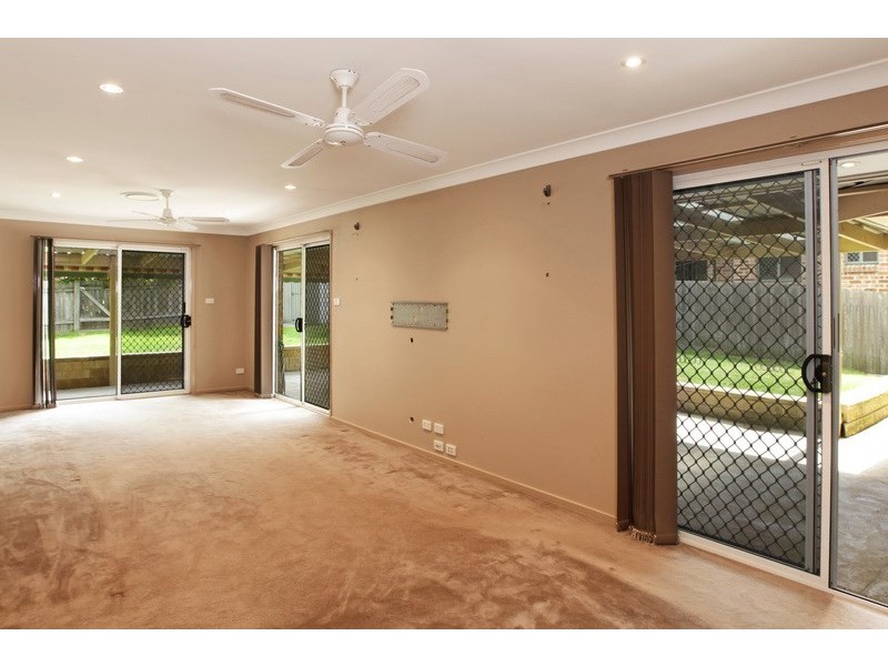 13 Maybern Close, North Nowra NSW 2541