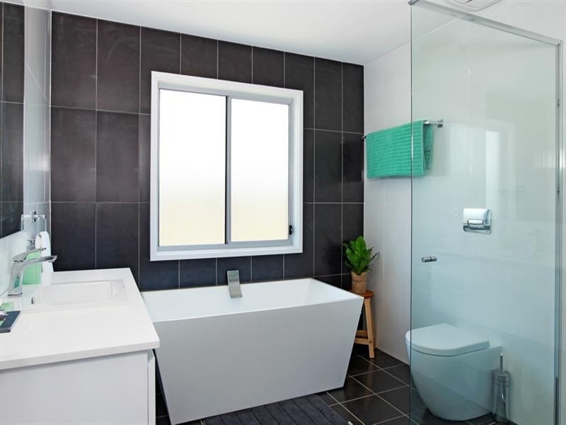 20 Banool Circuit, Bomaderry NSW 2541